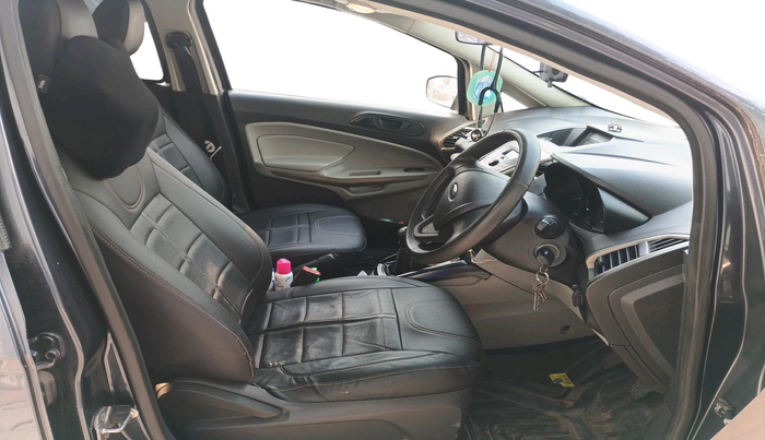 2013 Ford Ecosport AMBIENTE 1.5L DIESEL, Diesel, Manual, 1,15,941 km, interior
