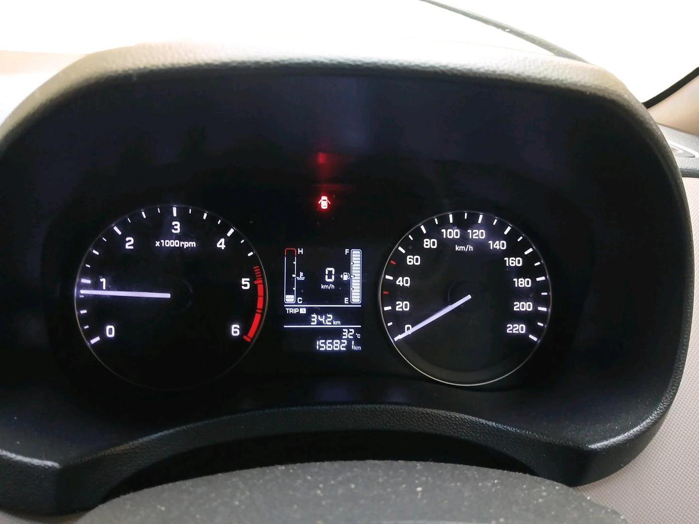 2016 Hyundai Creta SX 1.6 DIESEL, Diesel, Manual, 1,56,821 km, interior