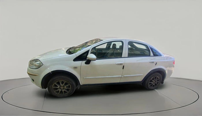 2014 Fiat Linea ACTIVE 1.4 L TJET, Petrol, Manual, 1,17,094 km, exterior