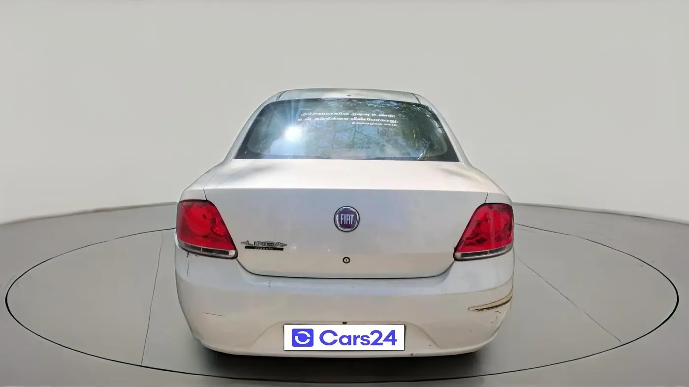 2014 Fiat Linea ACTIVE 1.4 L TJET, Petrol, Manual, 1,17,094 km, exterior
