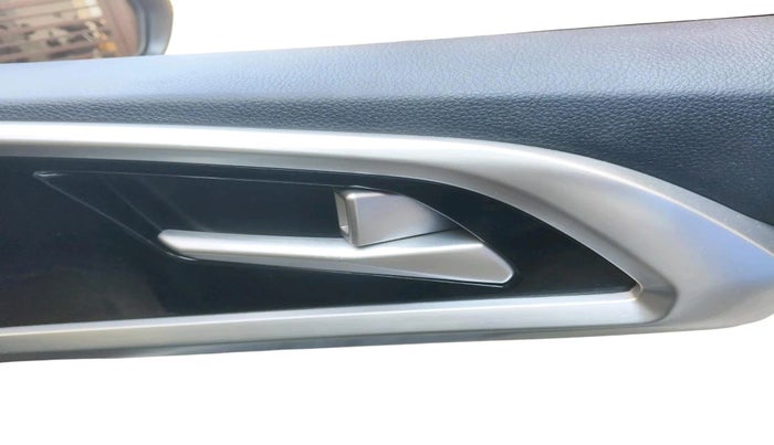 2022 KIA CARENS LUXURY PLUS 1.5 DIESEL AT 7 STR, Diesel, Automatic, 99,590 km, interior