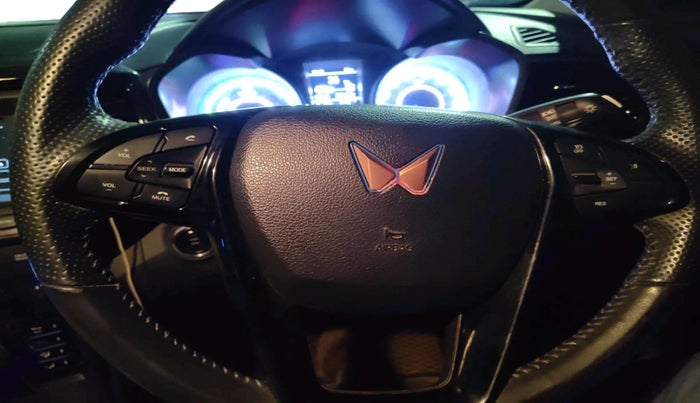 2023 Mahindra XUV400 EL 7.2 KW, Electric, Automatic, 31,476 km, interior