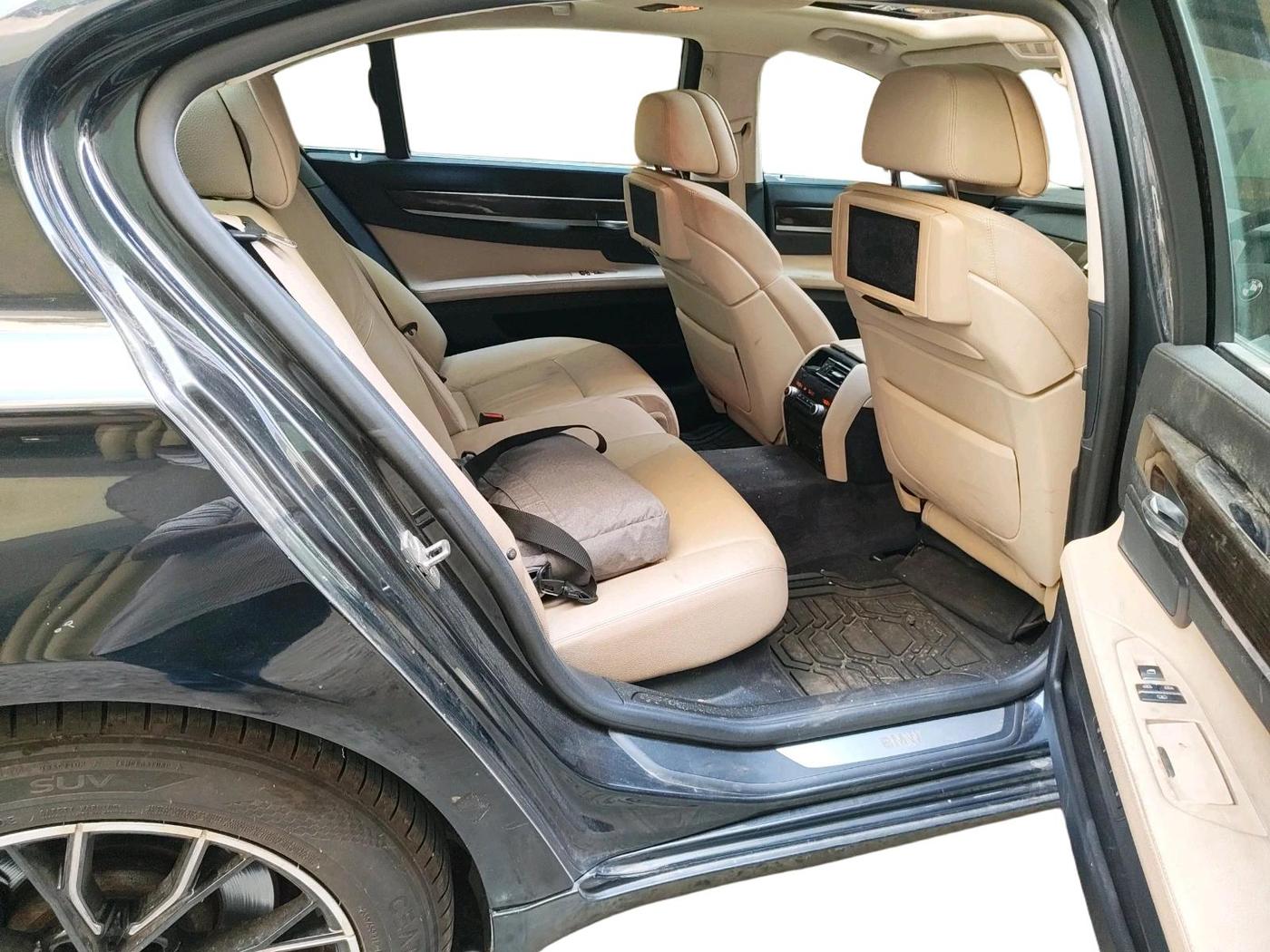 2011 BMW 7 Series 730Ld, Diesel, Automatic, 89,740 km, interior