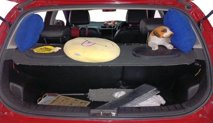 2017 Maruti Swift LXI (O), Petrol, Manual, 46,849 km, exterior