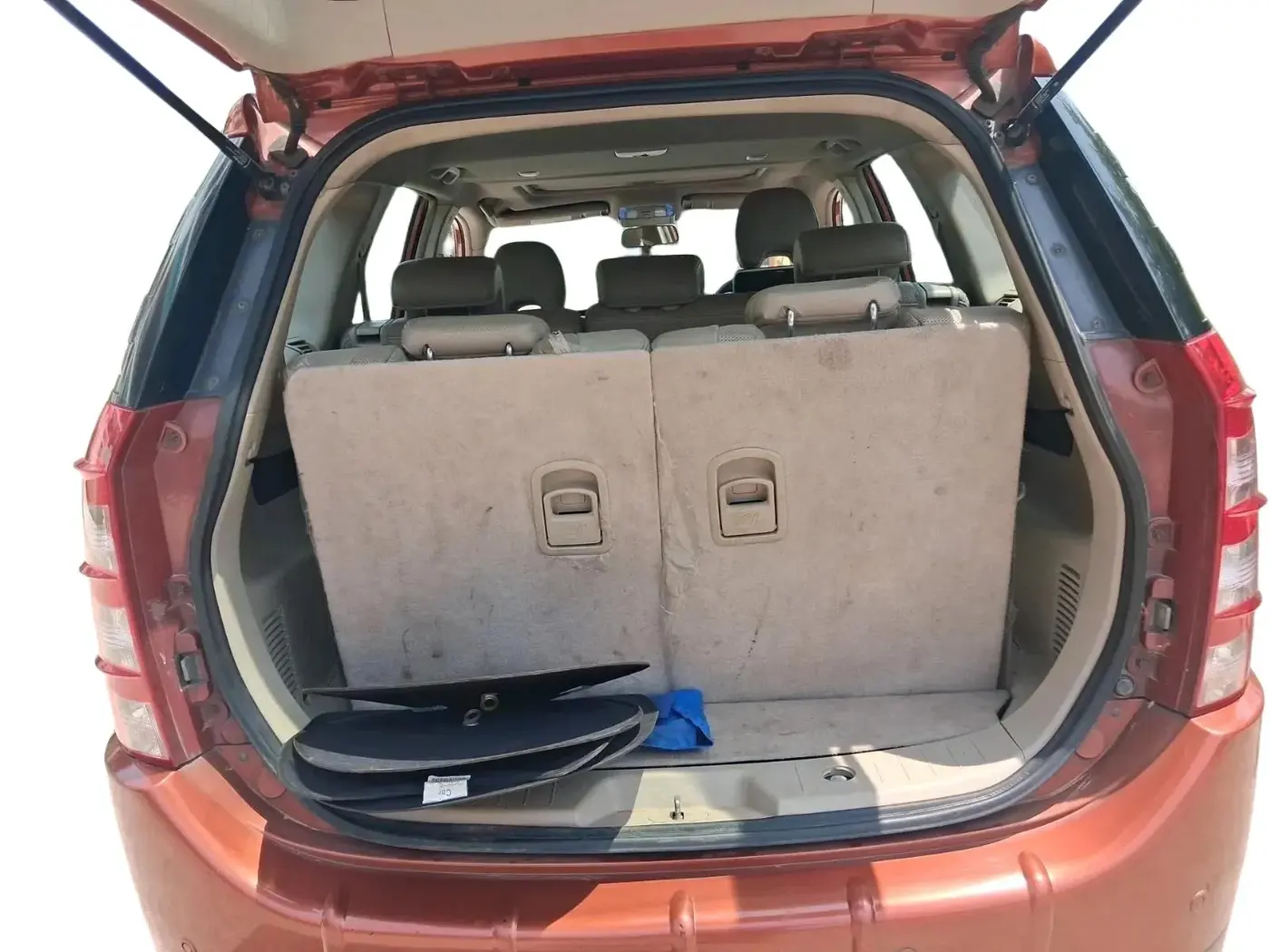 2015 Mahindra XUV500 W10, Diesel, Manual, 1,25,044 km, exterior
