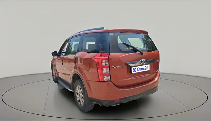 2015 Mahindra XUV500 W10, Diesel, Manual, 1,25,044 km, exterior