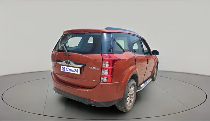 2015 Mahindra XUV500 W10, Diesel, Manual, 1,25,044 km, exterior