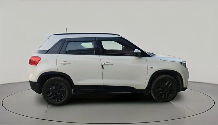 2017 Maruti Vitara Brezza VDI (O), Diesel, Manual, 1,96,517 km, exterior