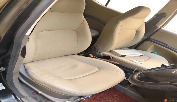 2012 Hyundai i10 MAGNA 1.2, Petrol, Manual, 98,492 km, interior