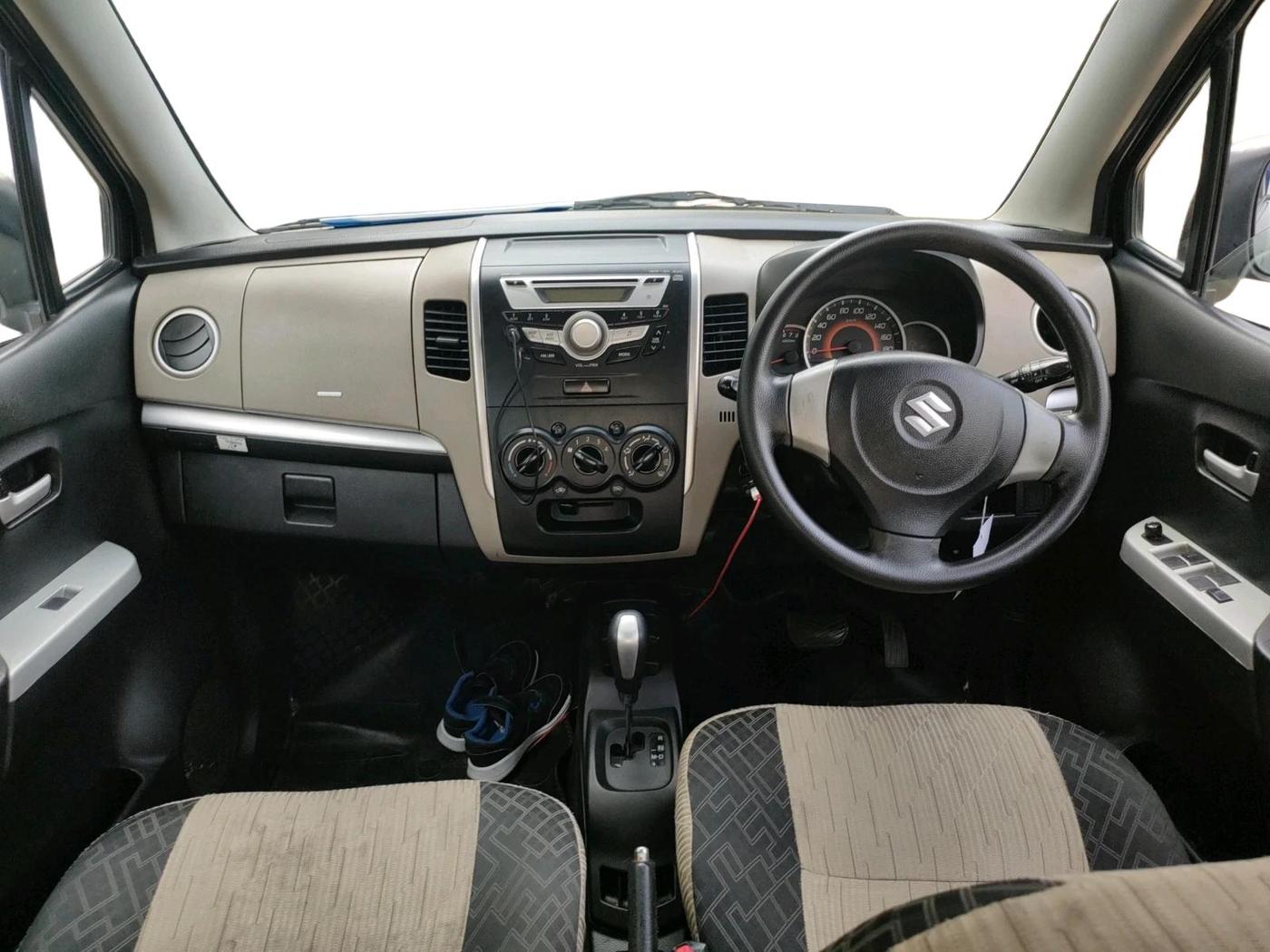 2016 Maruti Wagon R 1.0 VXI AMT, Petrol, Automatic, 1,29,129 km, interior
