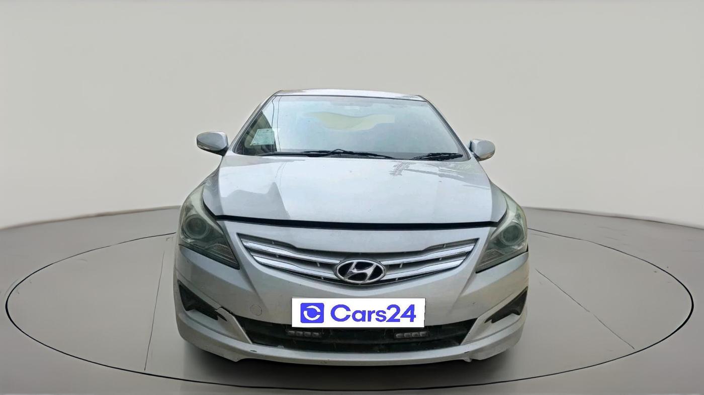 2016 Hyundai Verna FLUIDIC 4S 1.6 VTVT S, Petrol, Manual, 1,18,126 km, exterior