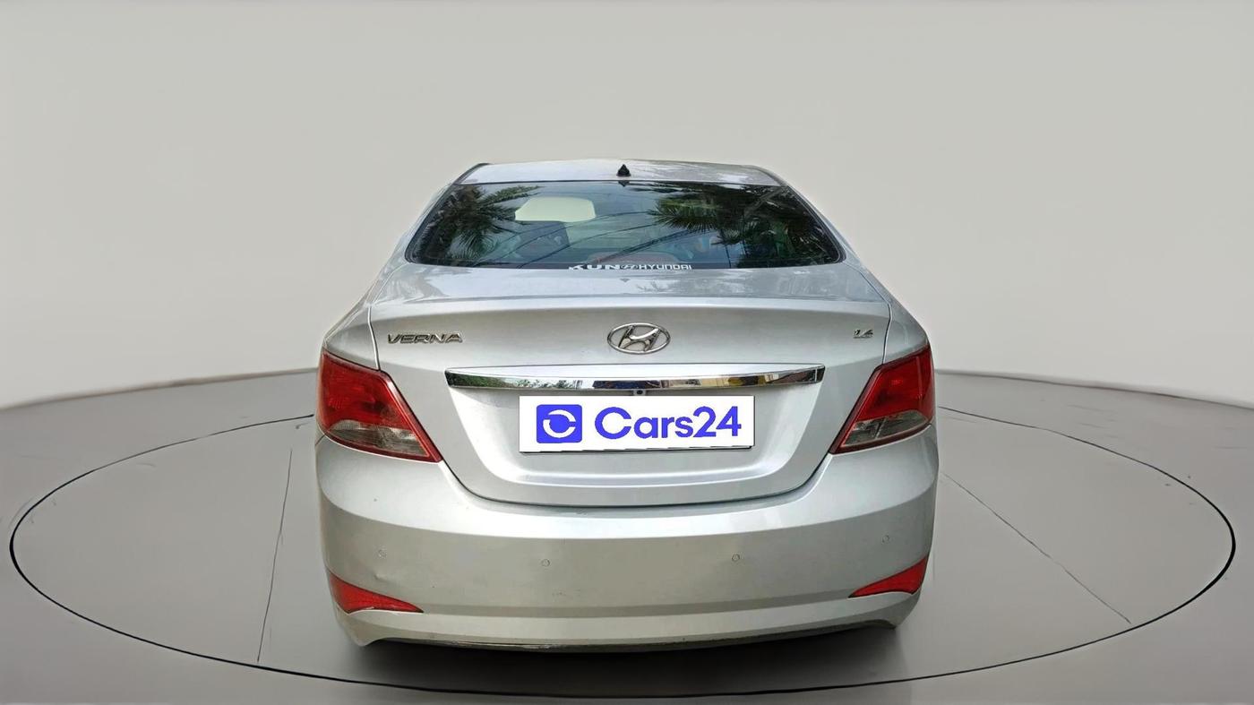 2016 Hyundai Verna FLUIDIC 4S 1.6 VTVT S, Petrol, Manual, 1,18,126 km, exterior