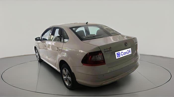 2017 Skoda Rapid AMBITION 1.5 TDI, Diesel, Manual, 82,993 km, exterior