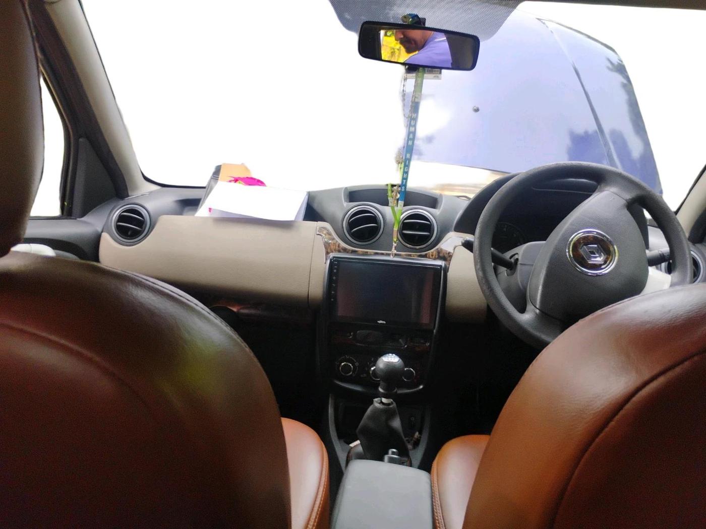 2013 Renault Duster 85 PS RXE DIESEL, Diesel, Manual, 1,94,677 km, interior