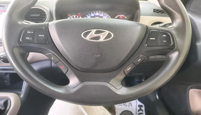 2014 Hyundai Xcent S 1.2, Petrol, Manual, 66,268 km, interior
