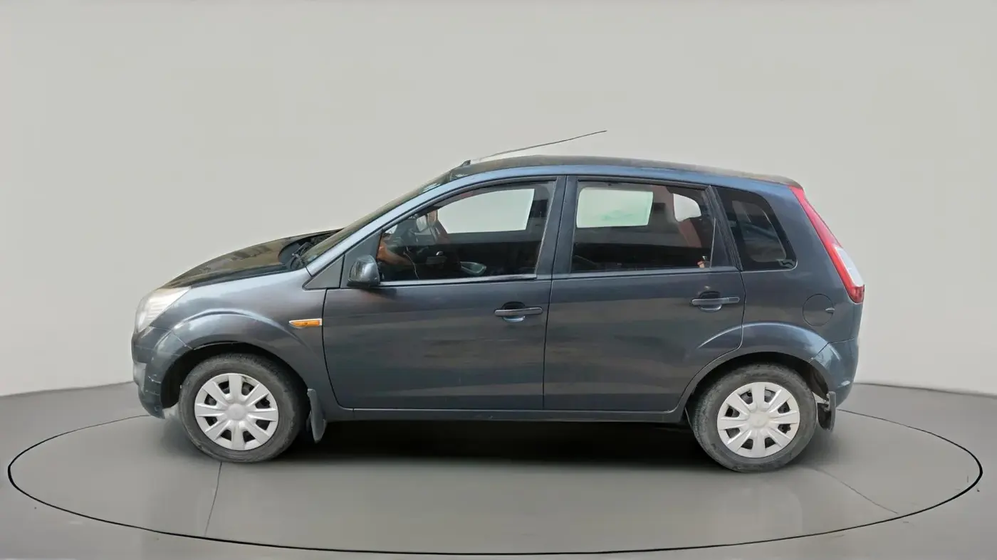 2013 Ford Figo ZXI 1.2 PETROL, Petrol, Manual, 65,926 km, exterior