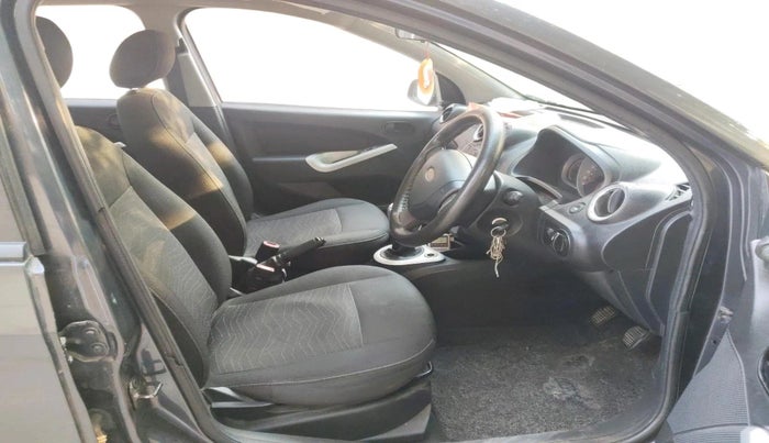 2013 Ford Figo ZXI 1.2 PETROL, Petrol, Manual, 65,926 km, interior