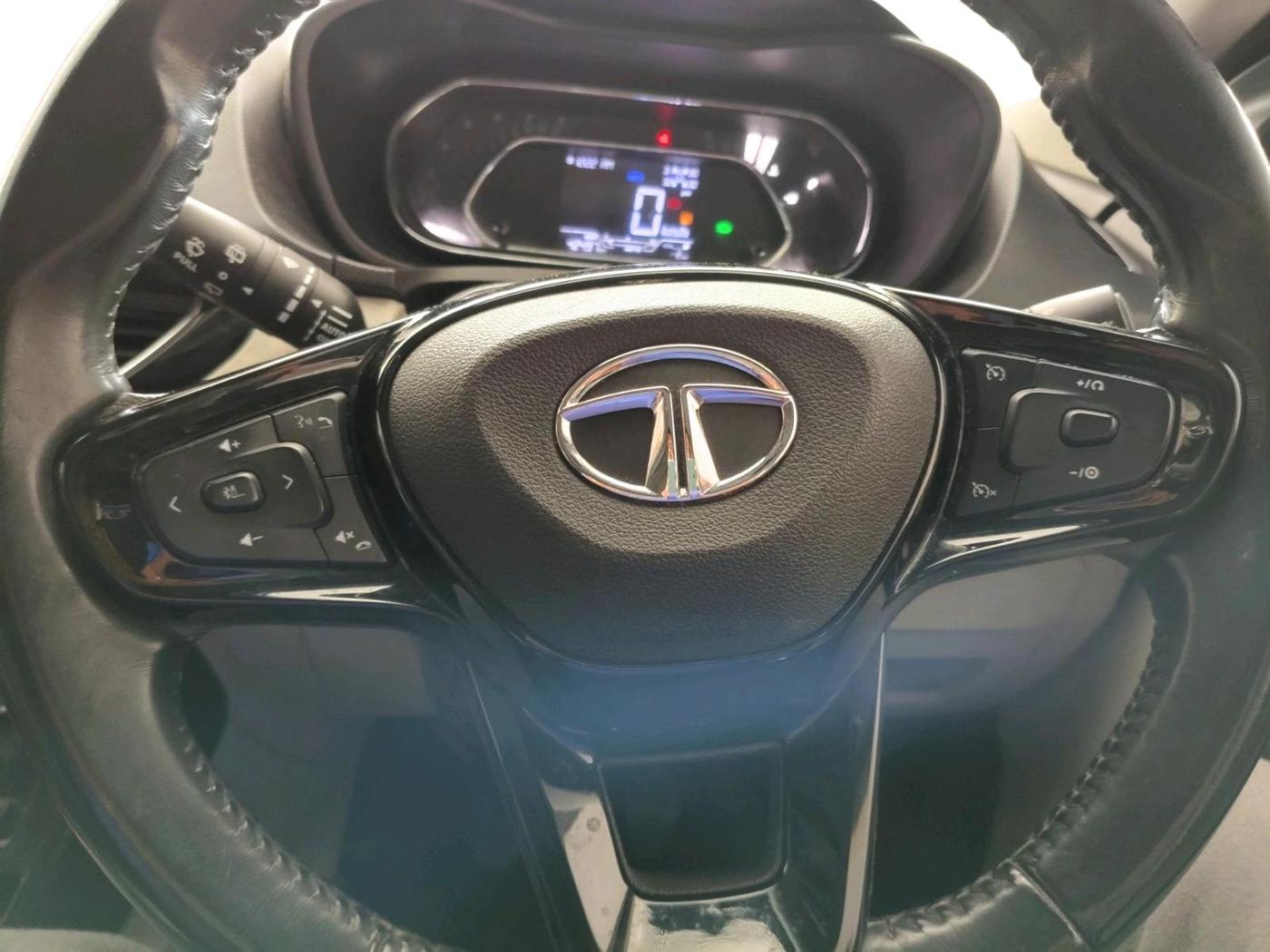 2022 Tata NEXON XZ PLUS (O) PETROL, Petrol, Manual, 42,497 km, interior