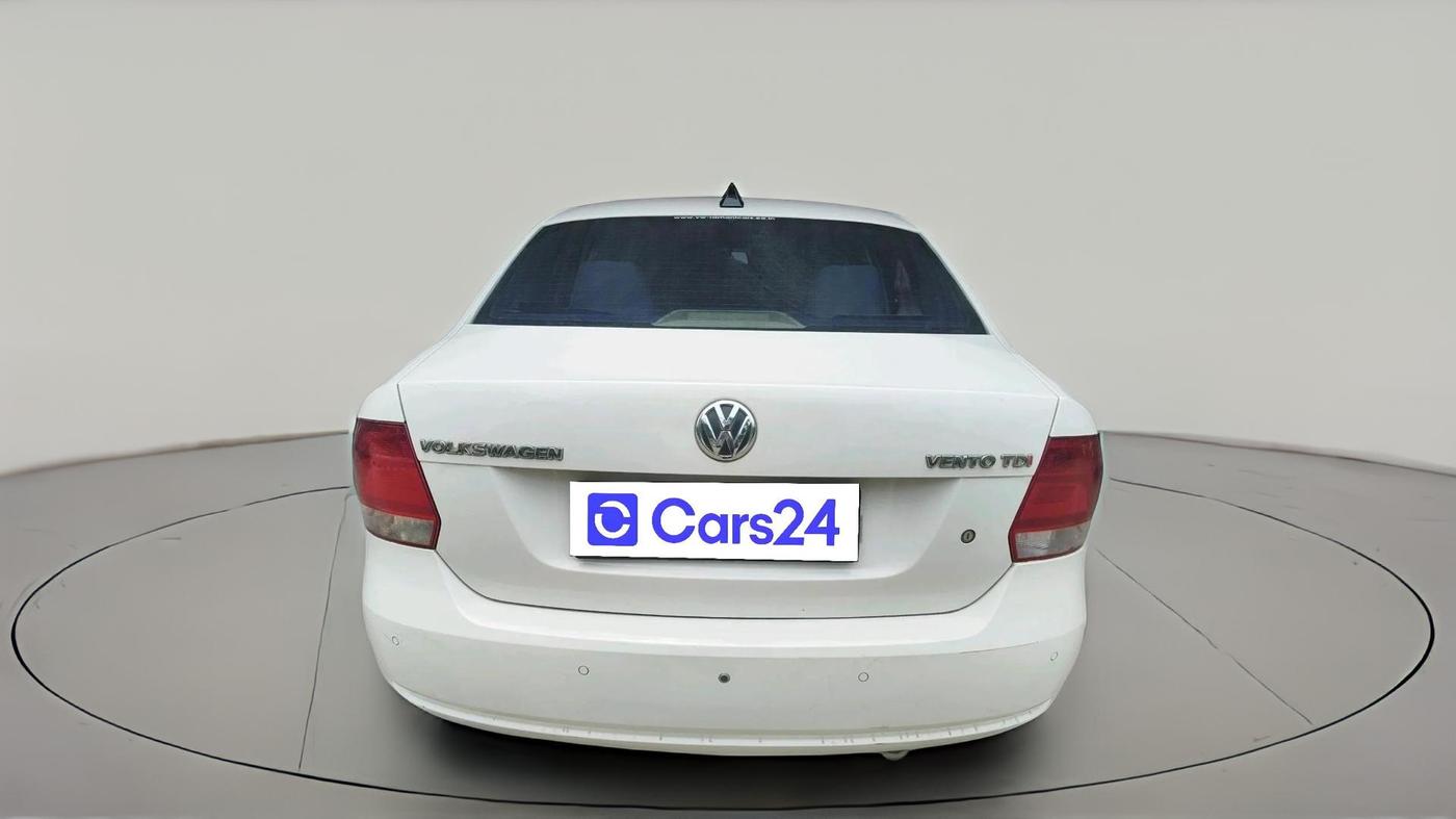 2013 Volkswagen Vento HIGHLINE DIESEL 1.6, Diesel, Manual, 1,74,435 km, exterior