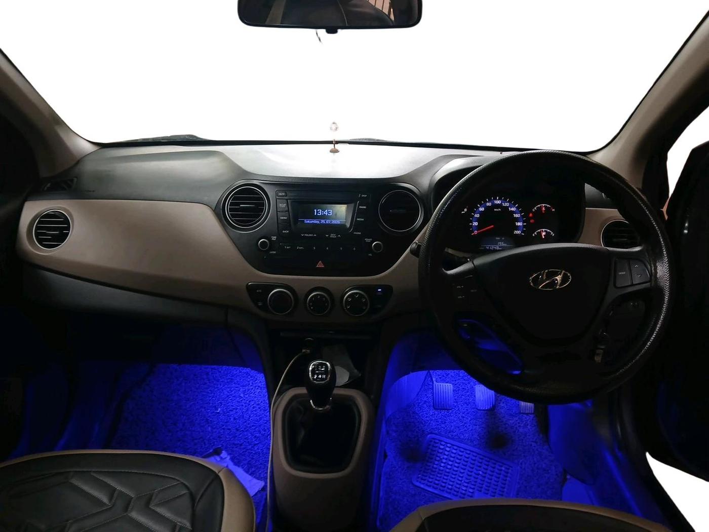 2017 Hyundai Xcent S 1.2, Petrol, Manual, 41,248 km, interior