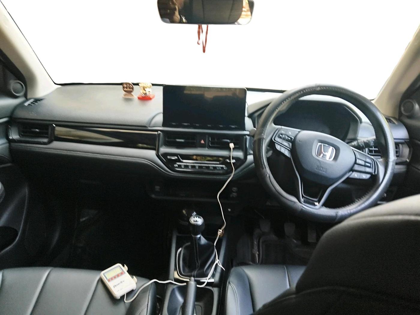 2025 Honda ELEVATE ZX Black Edition, Petrol, Manual, 41,055 km, interior