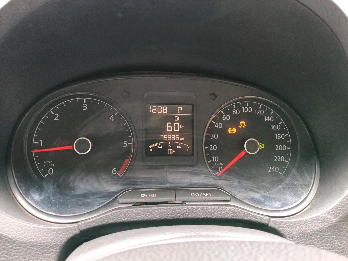 2017 Volkswagen Ameo HIGHLINE PLUS 1.5L AT 16 ALLOY, Diesel, Automatic, 79,886 km, interior