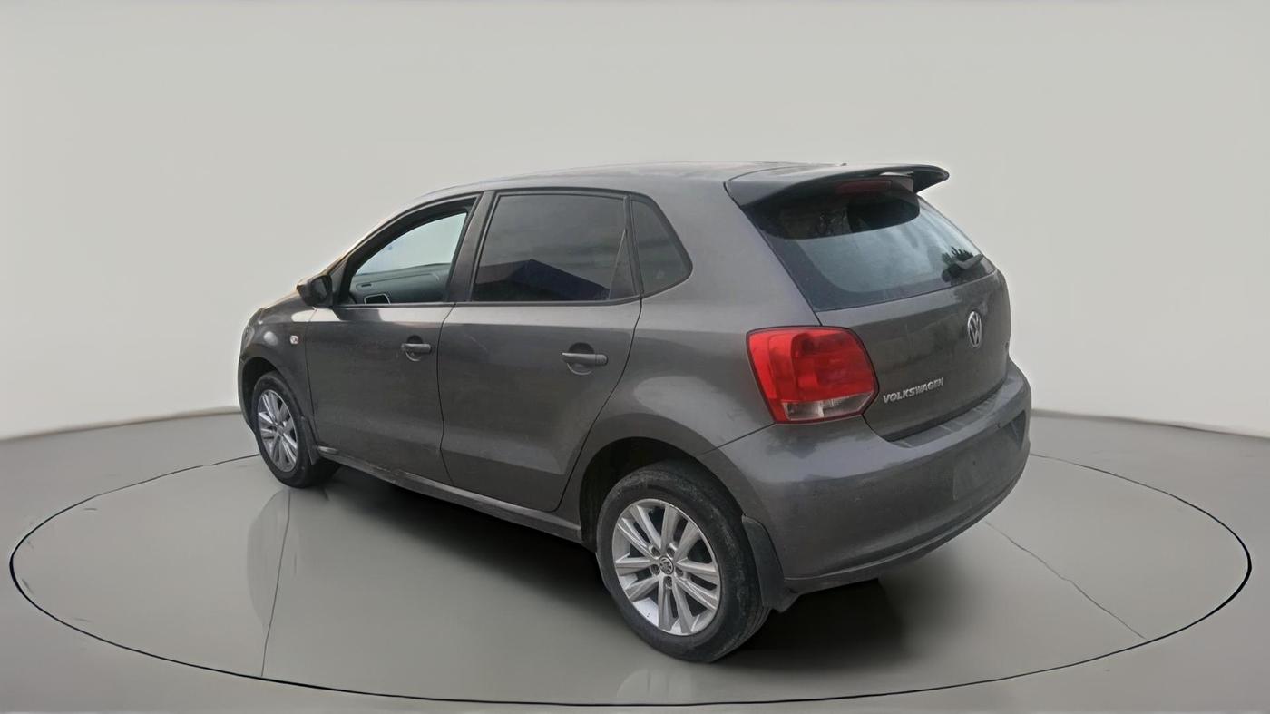 2014 Volkswagen Polo HIGHLINE1.2L, Petrol, Manual, 1,31,762 km, exterior