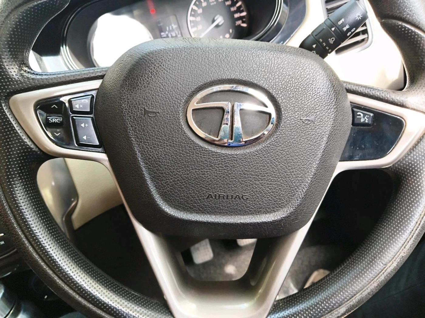 2015 Tata Zest XMS PETROL, Petrol, Manual, 57,671 km, interior