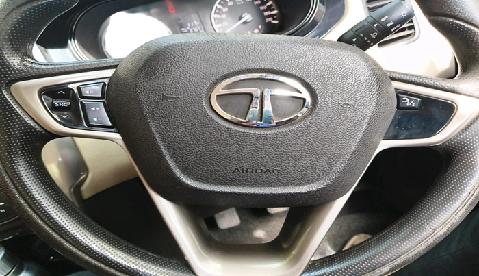 2015 Tata Zest XMS PETROL, Petrol, Manual, 57,671 km, interior