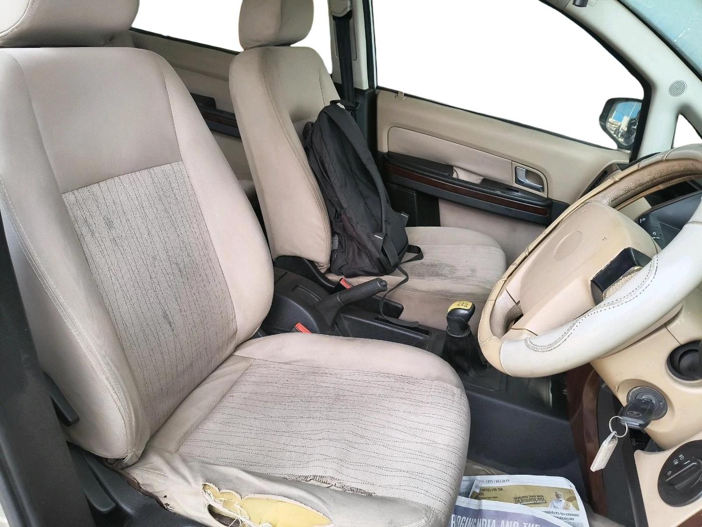2012 Tata Aria PURE LX 4X2, Diesel, Manual, 1,37,908 km, interior