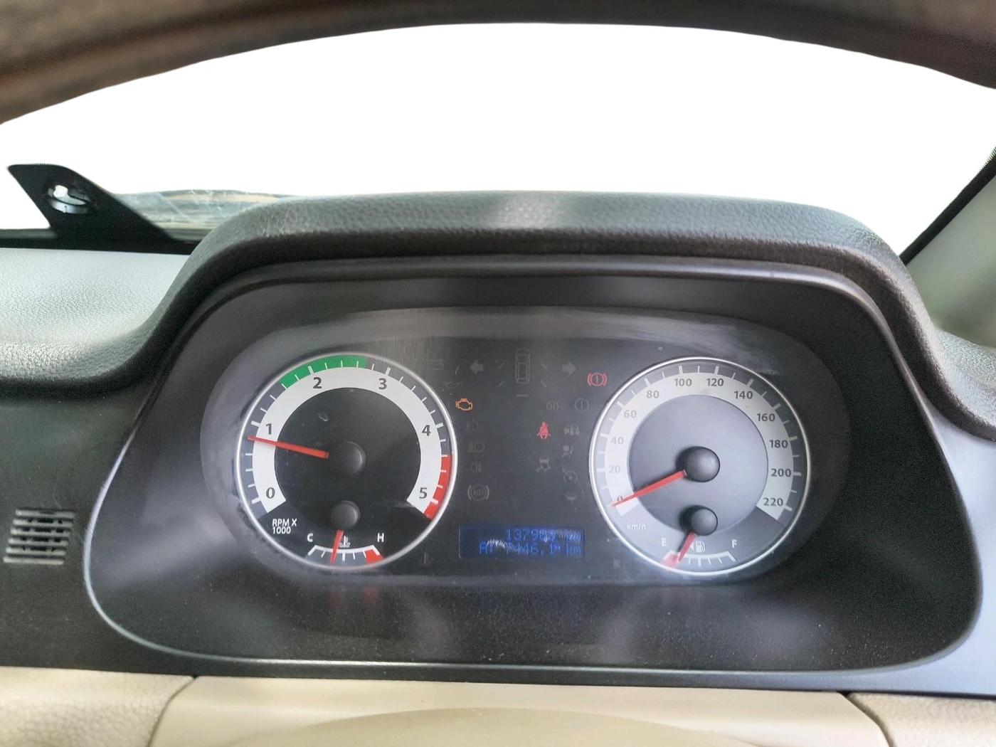 2012 Tata Aria PURE LX 4X2, Diesel, Manual, 1,37,908 km, interior