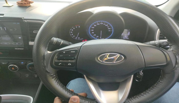 2020 Hyundai VENUE S 1.2, Petrol, Manual, 25,143 km, interior