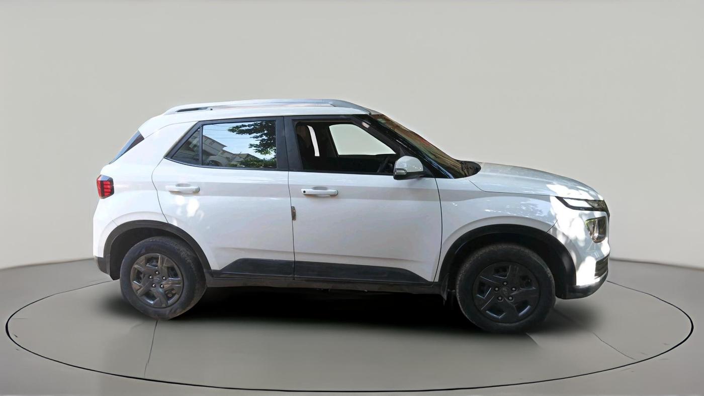 2023 Hyundai VENUE S PLUS 1.5 CRDI, Diesel, Manual, 49,528 km, exterior
