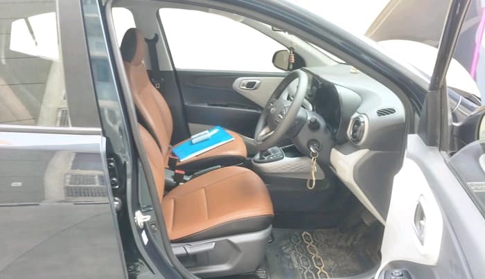 2024 Hyundai GRAND I10 NIOS SPORTZ AMT 1.2 KAPPA VTVT, Petrol, Automatic, 20,856 km, interior