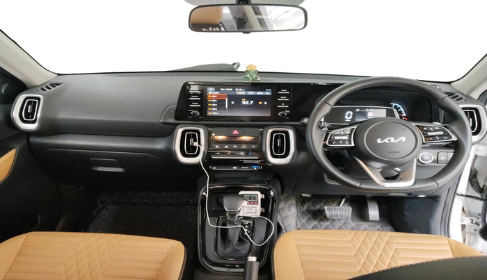 2025 KIA SONET 	 HTX 1.0 TURBO DCT, Petrol, Automatic, 3,986 km, interior
