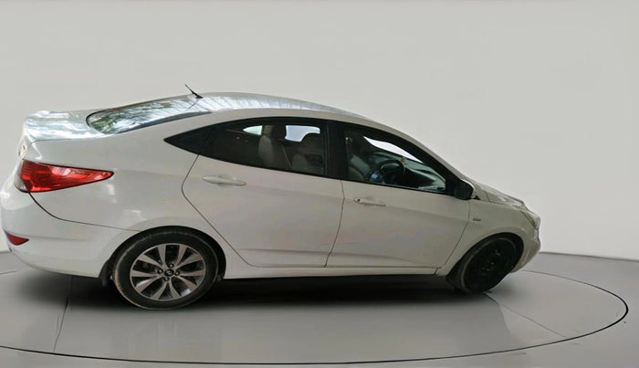 2013 Hyundai Verna FLUIDIC 1.6 CRDI, Diesel, Manual, 1,07,846 km, exterior