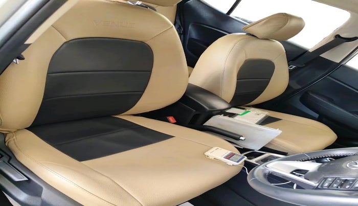 2020 Hyundai VENUE SX PLUS 1.0 TURBO DCT, Petrol, Automatic, 80,975 km, interior