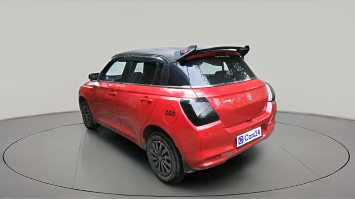 2025 Maruti Swift VXi (O) AMT, Petrol, Automatic, 5,408 km, exterior