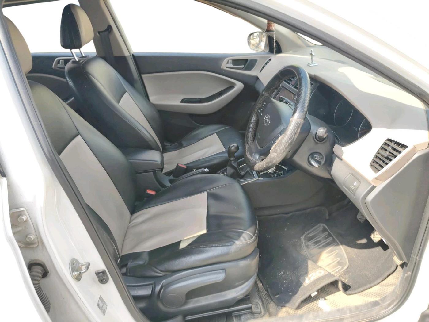 2018 Hyundai Elite i20 ASTA 1.2, Petrol, Manual, 67,024 km, interior