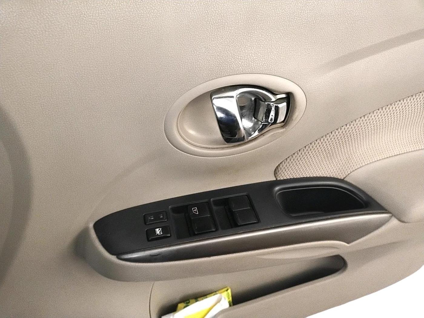 2012 Nissan Sunny XV DIESEL, Diesel, Manual, 94,055 km, interior