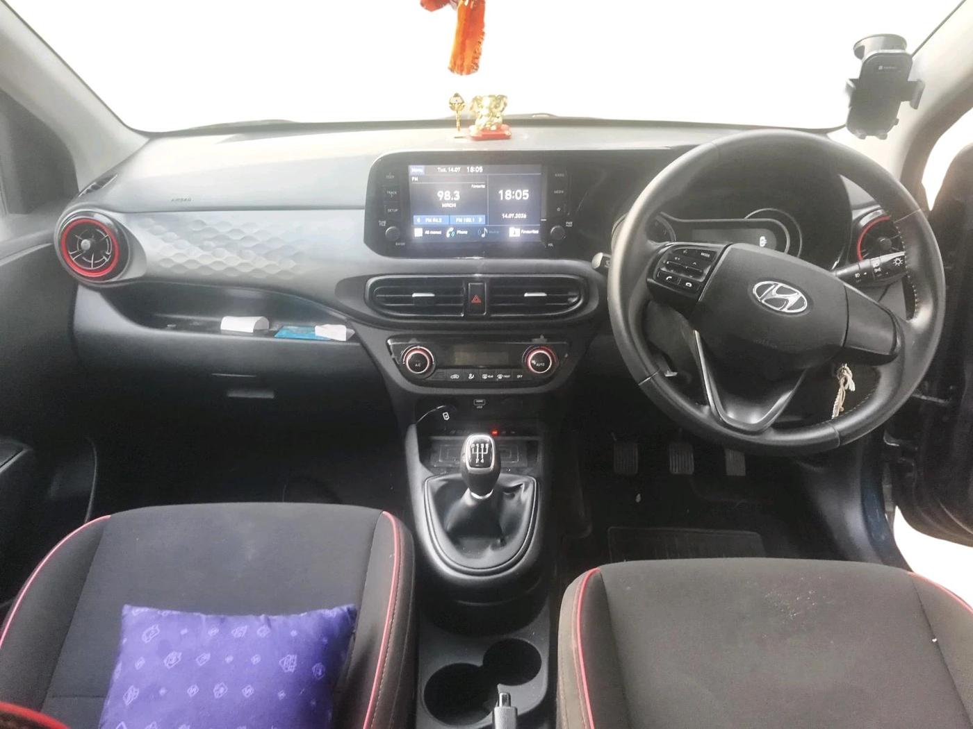 2022 Hyundai GRAND I10 NIOS SPORTZ 1.0 TURBO GDI, Petrol, Manual, 22,417 km, interior