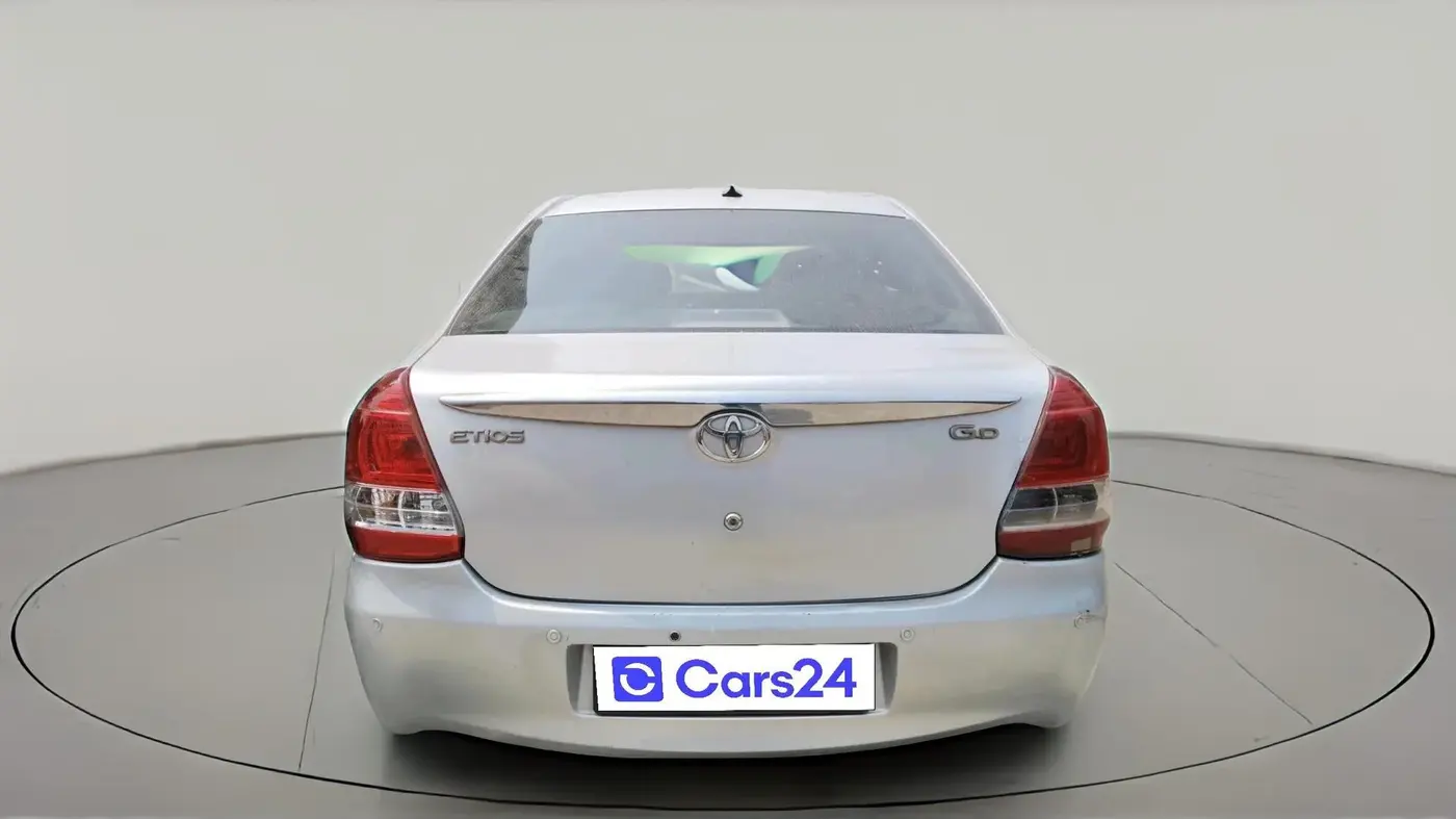 2015 Toyota Etios GD, Diesel, Manual, 2,01,834 km, exterior