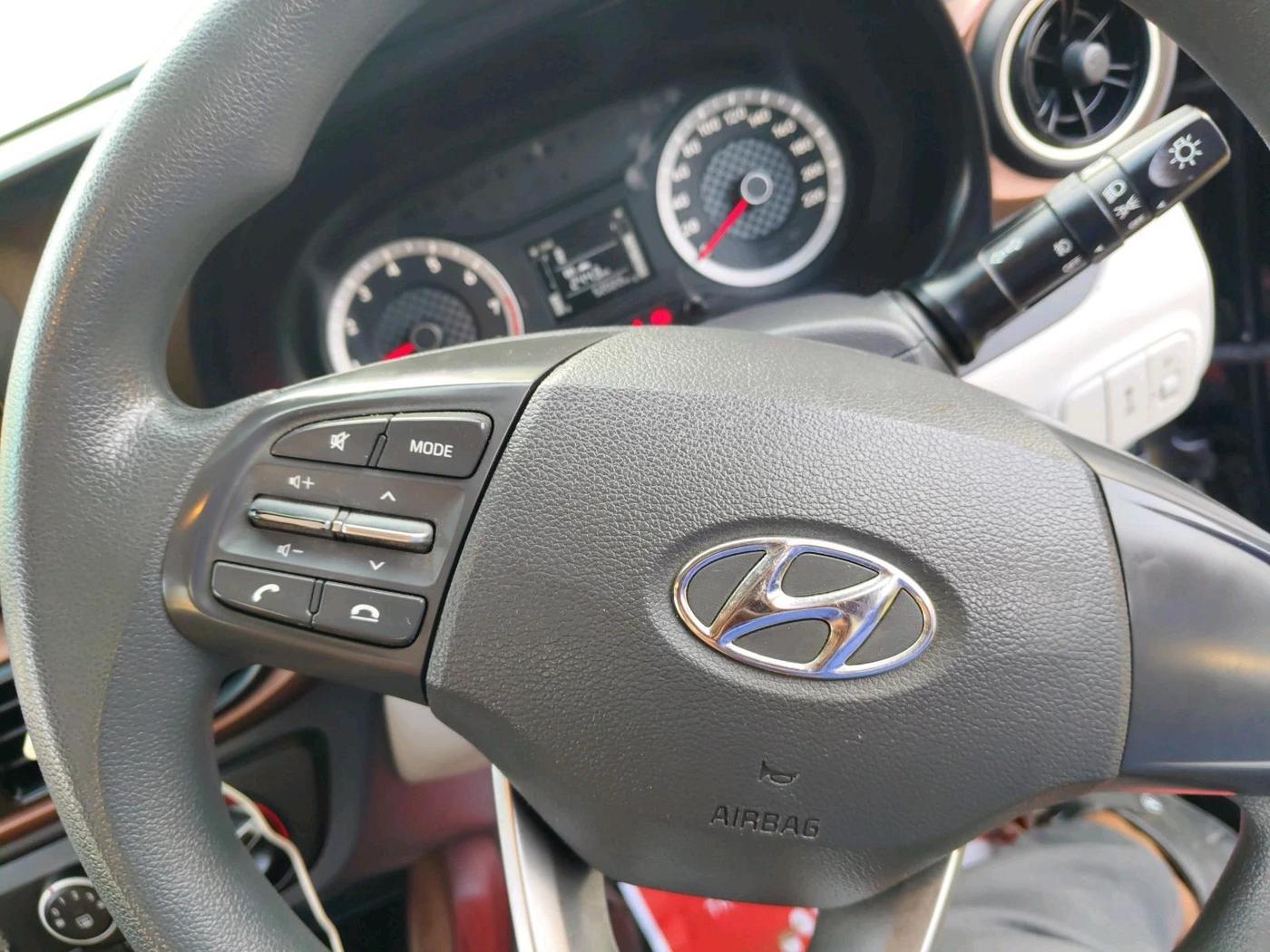 2022 Hyundai AURA S 1.2 CNG, CNG, Manual, 52,022 km, interior