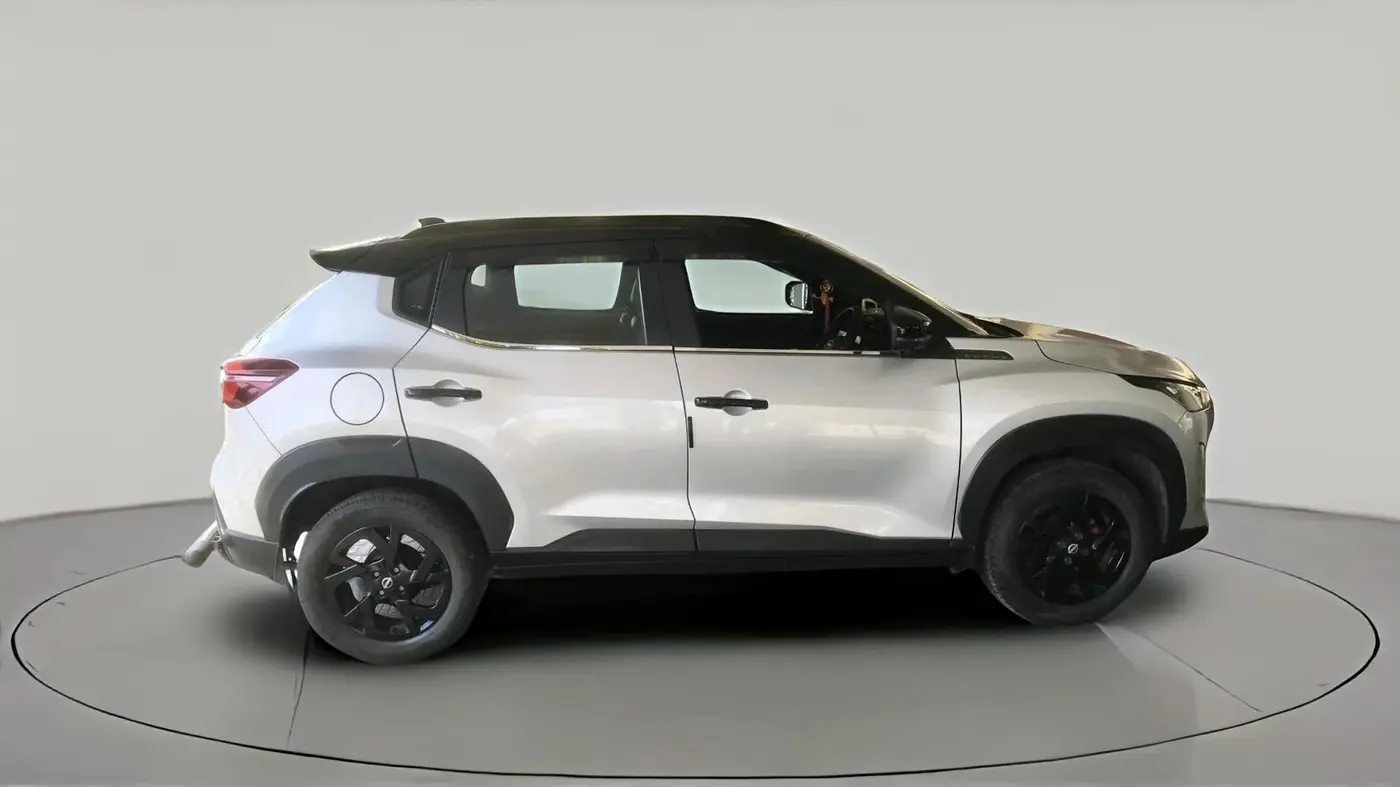 2023 Nissan MAGNITE XV CVT TURBO KURO EDITION , Petrol, Automatic, 22,000 km, exterior