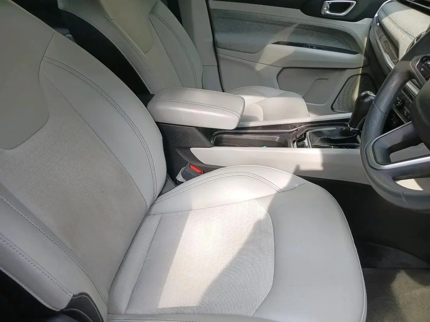 2021 Jeep Compass LONGITUDE (O) 1.4 PETROL DCT, Petrol, Automatic, 37,587 km, interior
