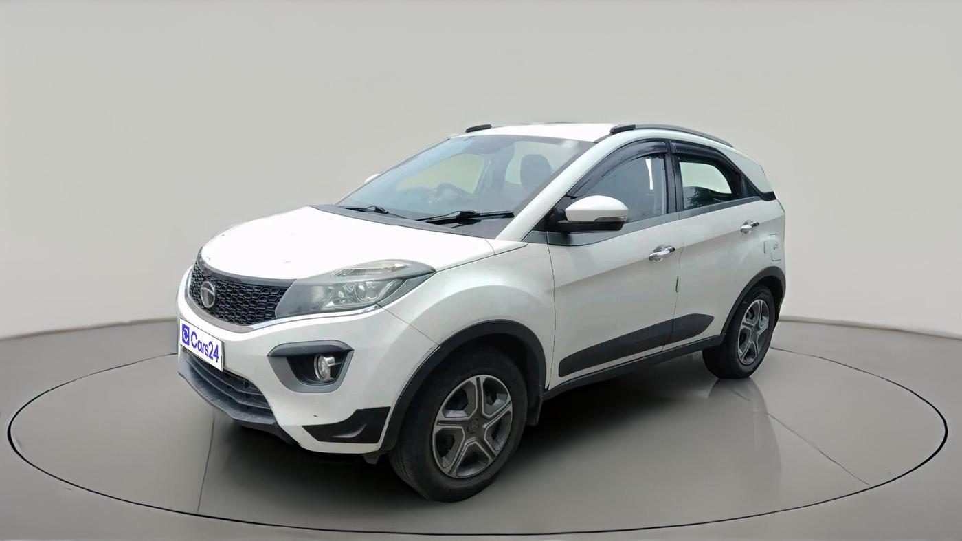 2018 Tata NEXON XZ PETROL, Petrol, Manual, 86,786 km, exterior
