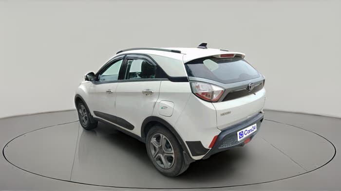 2018 Tata NEXON XZ PETROL, Petrol, Manual, 86,786 km, exterior