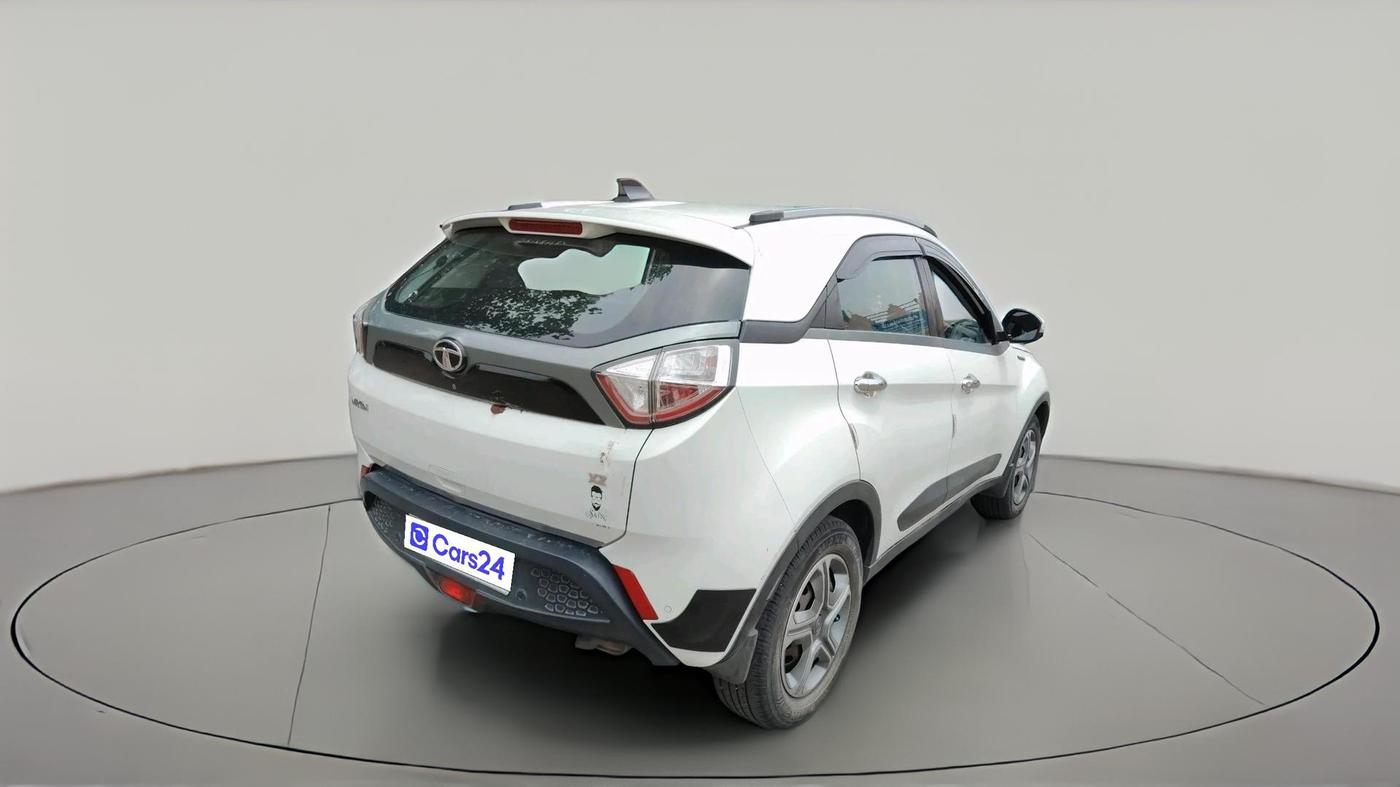 2018 Tata NEXON XZ PETROL, Petrol, Manual, 86,786 km, exterior