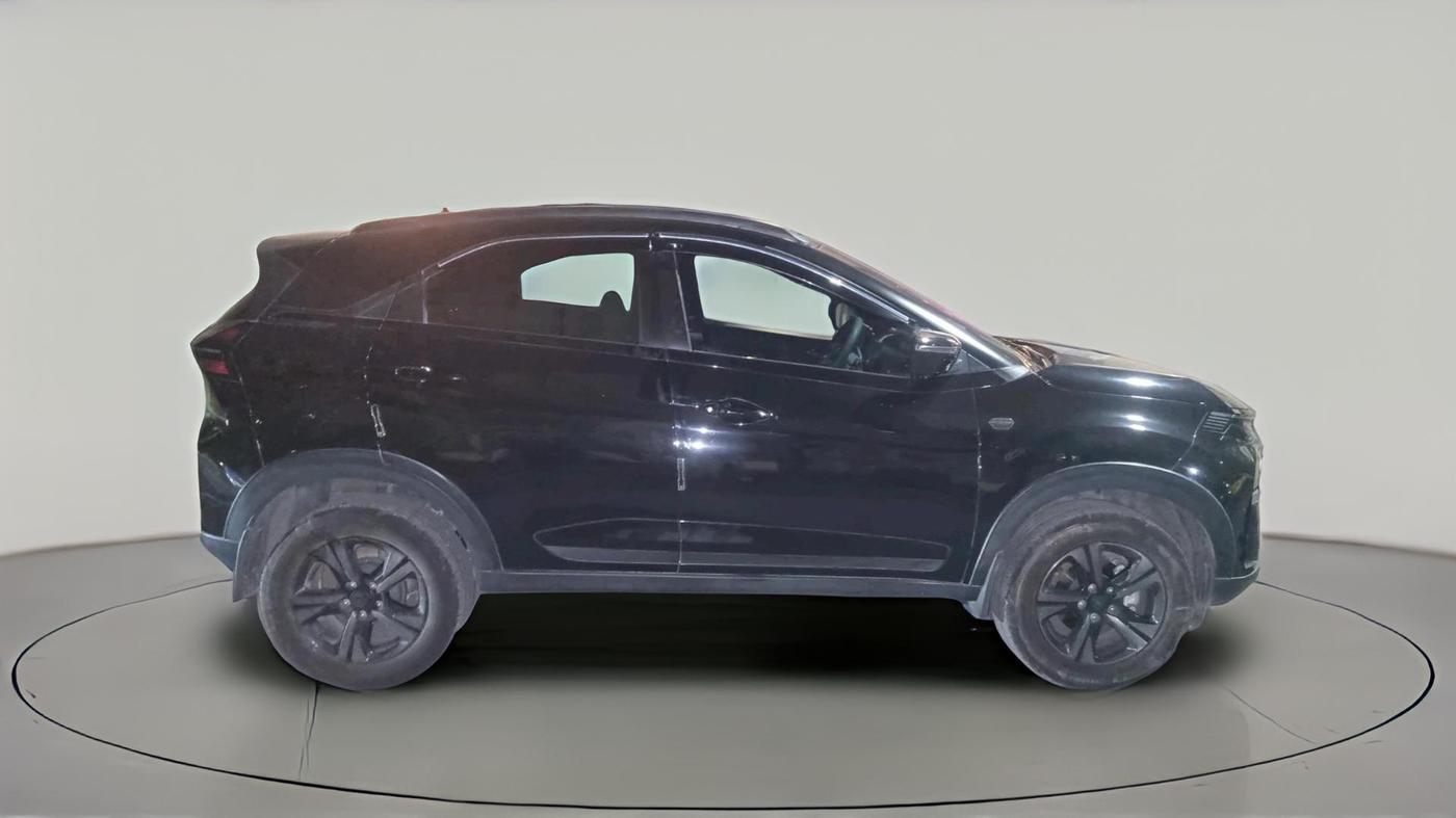 2024 Tata NEXON Creative Plus 1.2 Revotron 6AMT Dark Edition, Petrol, Manual, 14,808 km, exterior