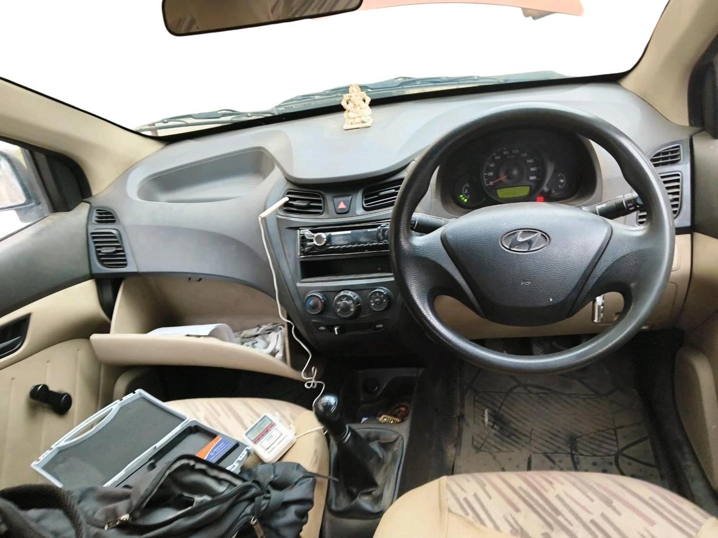 2012 Hyundai Eon D-LITE, Petrol, Manual, 1,23,443 km, interior